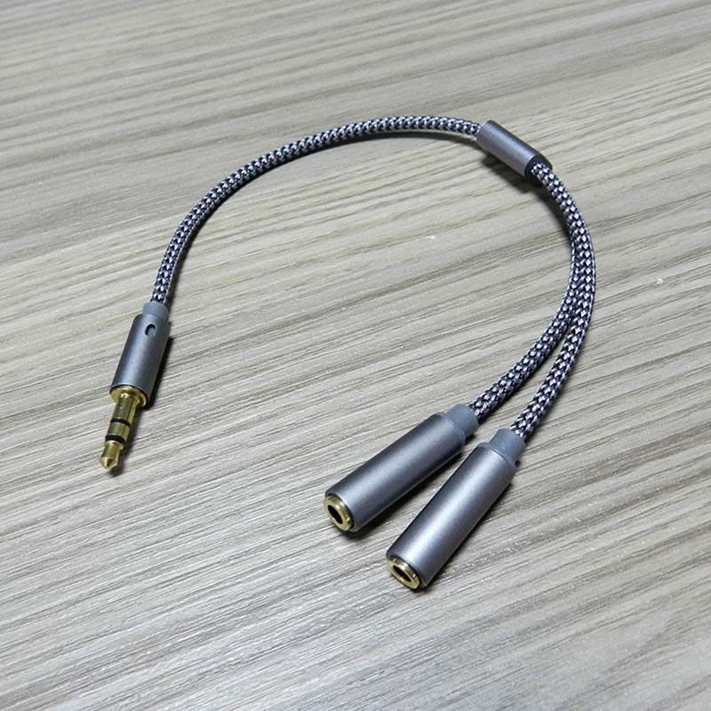محول صوت 3.5 ملم على شكل حرف Y - مراجعة Audio Splitter Y وسعره